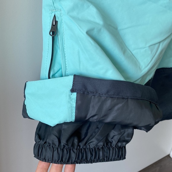 Aqua womens snowpants - Picture 3 of 12